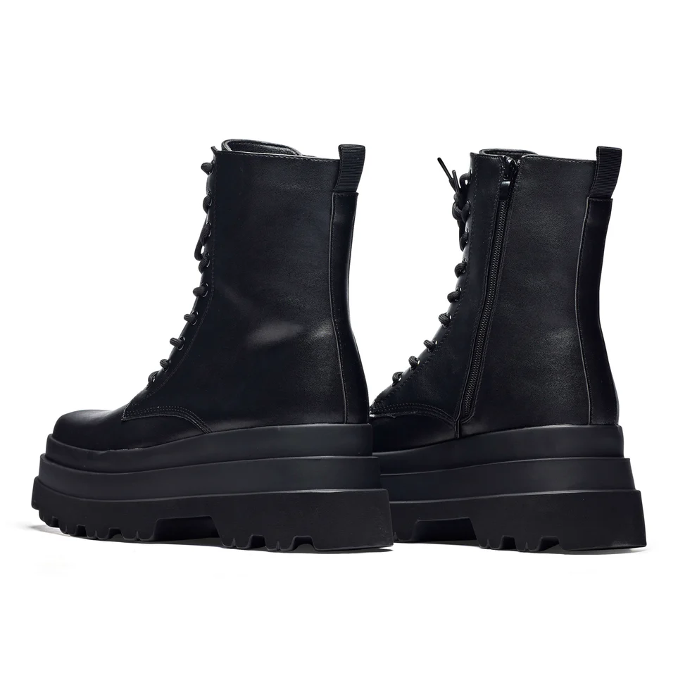 Deathwatch Trident Platform Boots – Bild 2